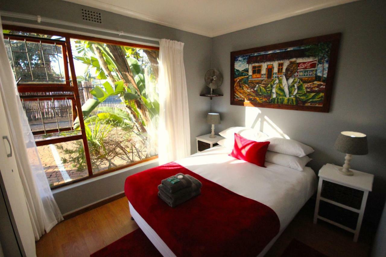 Saltycrax Backpackers And Surf Hostel By Curiocity Bloubergstrand Exteriör bild